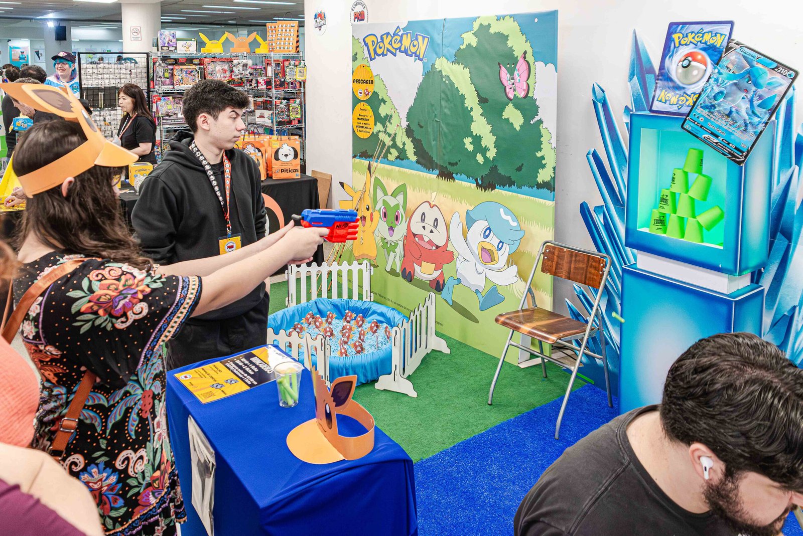 A Arena Geek é o ponto de encontro para os apaixonados pela cultura pop japonesa. Games, anime, mangá, cosplay e atrações interativas transformam o espaço em um ambiente dinâmico e divertido, celebrando a influência do Japão no entretenimento contemporâneo.